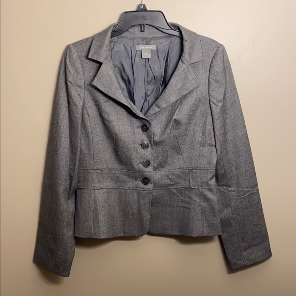 Ann Taylor size 6 jacket/blazer